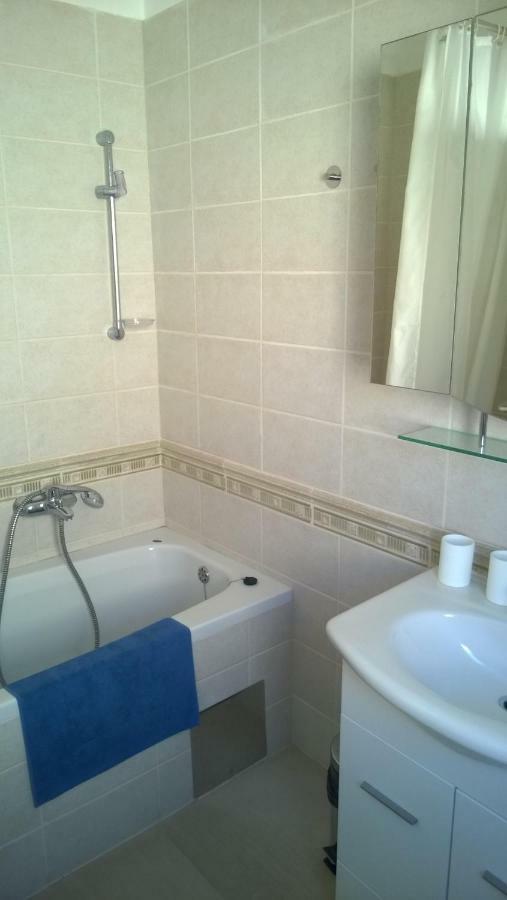 Apartment Vjera Punat Esterno foto