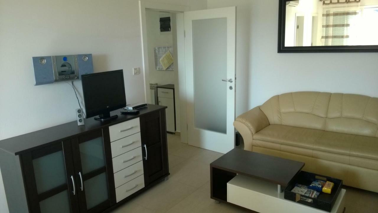 Apartment Vjera Punat Esterno foto